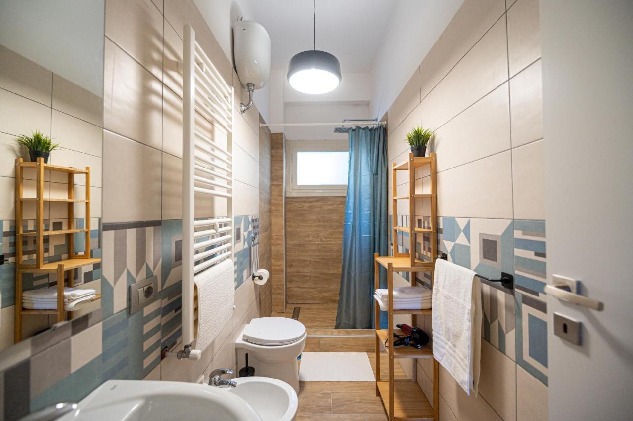 Casa Vacanze Partenope Apartment เนเปิลส์ ภายนอก รูปภาพ